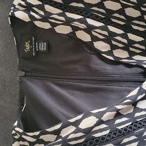 Size M maternity dress by Taylor for a Pea in the Pod